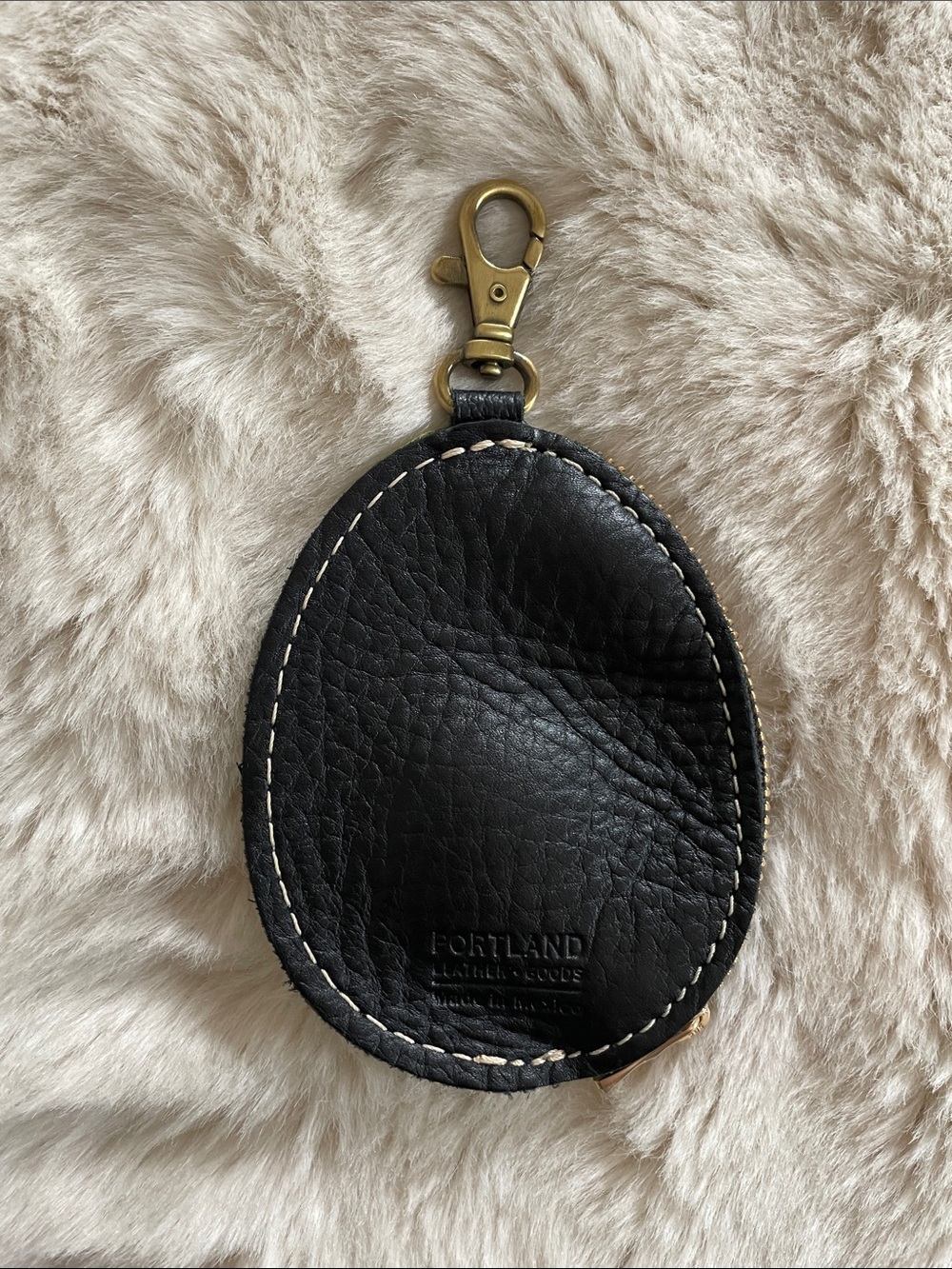 Portland Leather Avocado Keychain Pouch - Picture 2 of 5